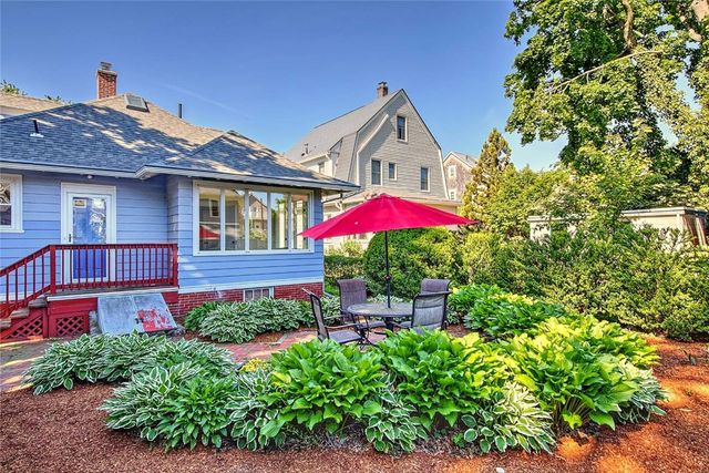 30 Langham Road, Providence, RI 02906