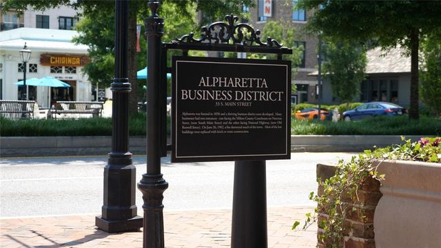 3145 Cape Circle, Alpharetta, GA 30009
