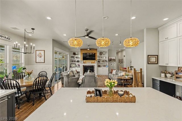 6800 Keren Marie Avenue, Las Vegas, NV 89110