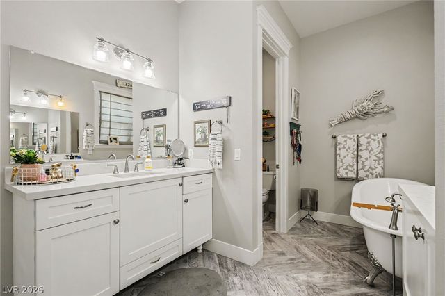 6800 Keren Marie Avenue, Las Vegas, NV 89110