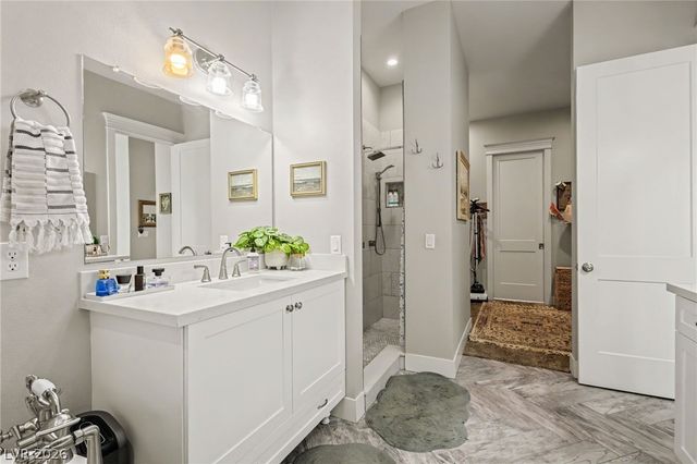 6800 Keren Marie Avenue, Las Vegas, NV 89110