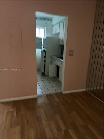 7725 Carlyle Ave 2, Miami Beach, FL 33141