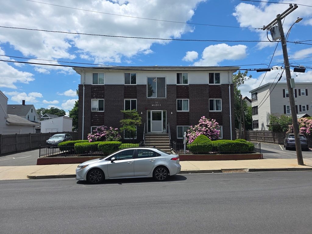70 Mudge St 19, Lynn, MA 01902