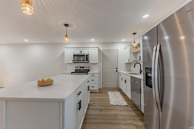 317 Kennedy Drive, Mount Vernon, IN 47620