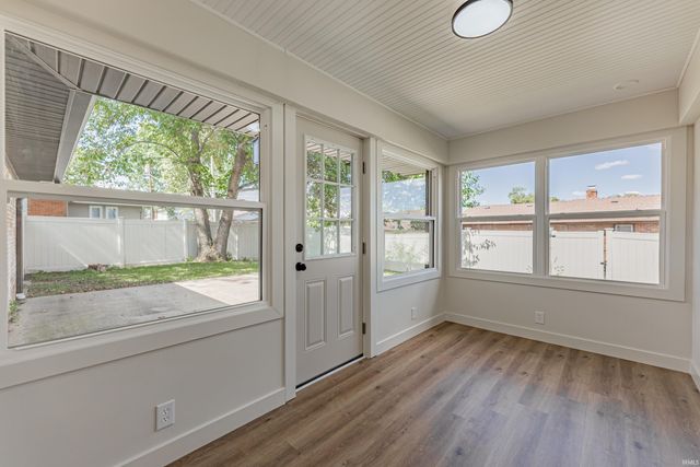 317 Kennedy Drive, Mount Vernon, IN 47620