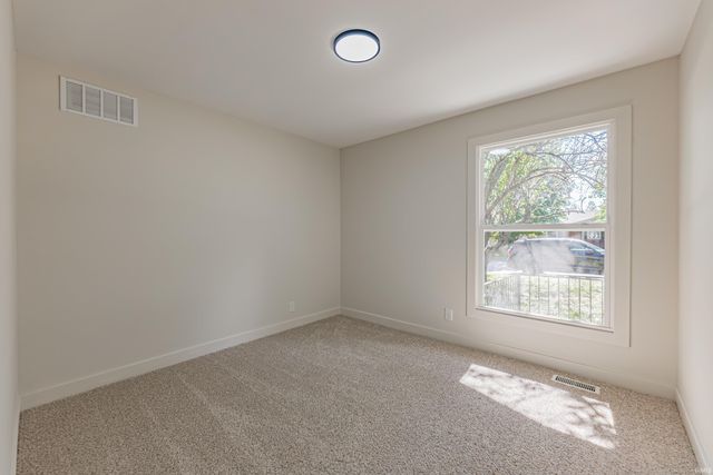 317 Kennedy Drive, Mount Vernon, IN 47620