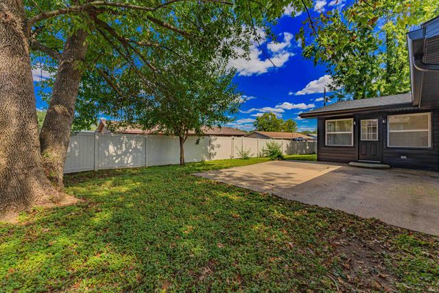 317 Kennedy Drive, Mount Vernon, IN 47620