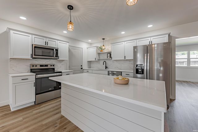 317 Kennedy Drive, Mount Vernon, IN 47620