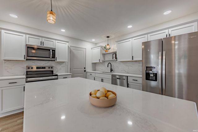 317 Kennedy Drive, Mount Vernon, IN 47620