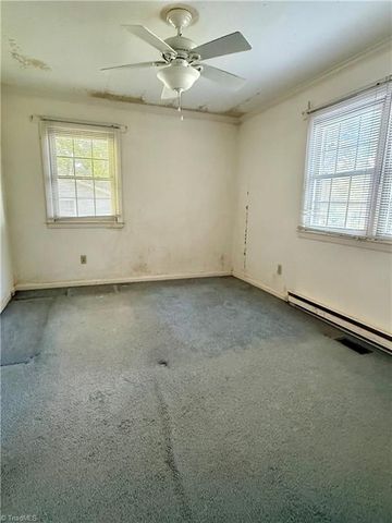 542 Wr Gillespie Road, Dobson, NC 27017