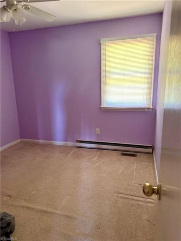 542 Wr Gillespie Road, Dobson, NC 27017