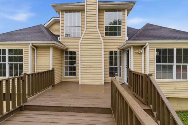 108 Pioneer Ln, La Vergne, TN 37086