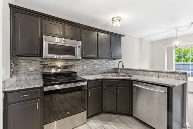 108 Pioneer Ln, La Vergne, TN 37086