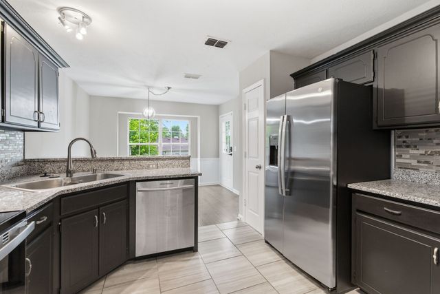 108 Pioneer Ln, La Vergne, TN 37086
