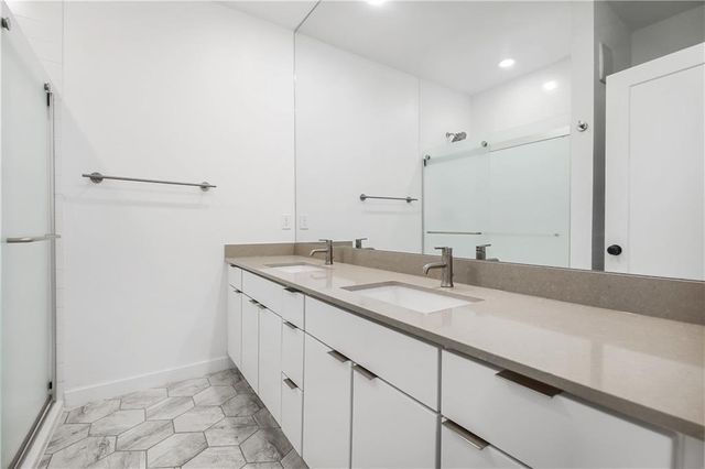 5924 S Congress Ave 12S, Austin, TX 78745