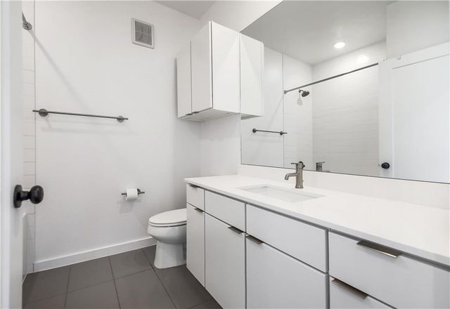 5924 S Congress Ave 12S, Austin, TX 78745