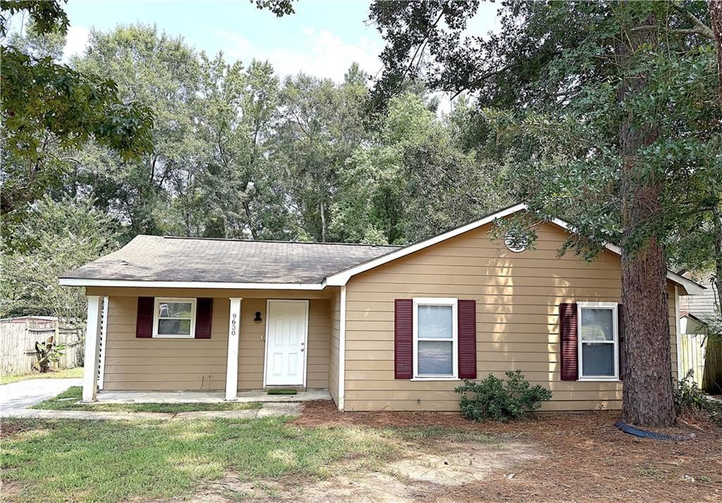 9630 Royal Woods Drive N, Mobile, AL 36608 — exterior