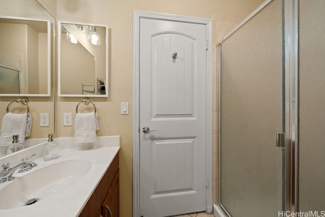 1180 Kakala Street 608, Kapolei, HI 96707