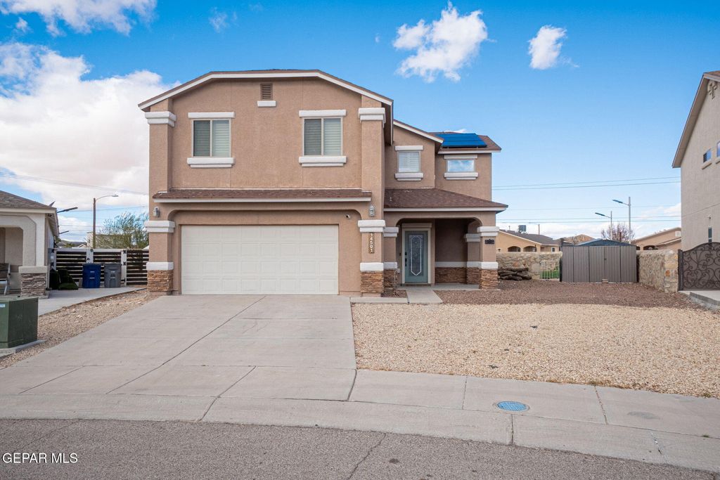 14501 Meadow Lawn Avenue, El Paso, TX 79938