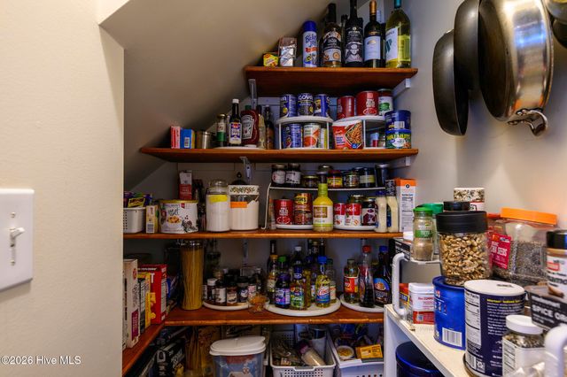 135 Staffordshire Drive, New Bern, NC 28562