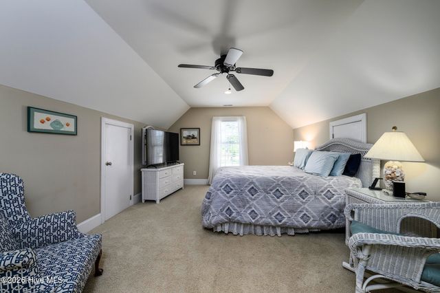 135 Staffordshire Drive, New Bern, NC 28562