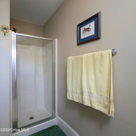 135 Staffordshire Drive, New Bern, NC 28562