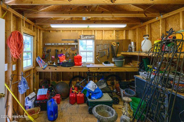 135 Staffordshire Drive, New Bern, NC 28562