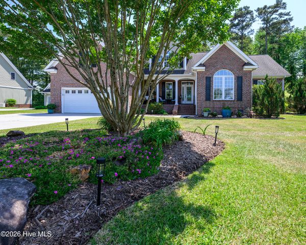 135 Staffordshire Drive, New Bern, NC 28562
