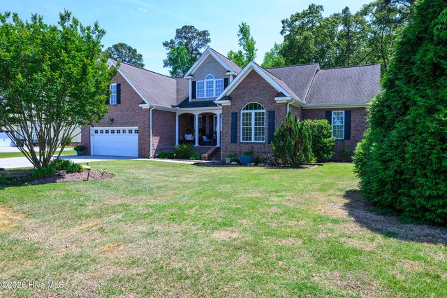 135 Staffordshire Drive, New Bern, NC 28562