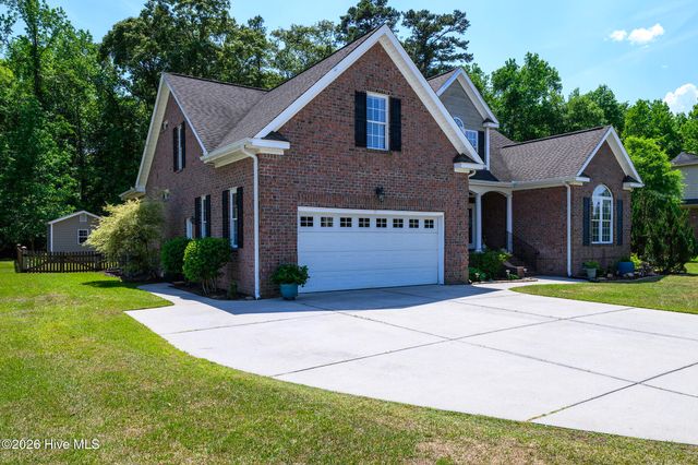 135 Staffordshire Drive, New Bern, NC 28562