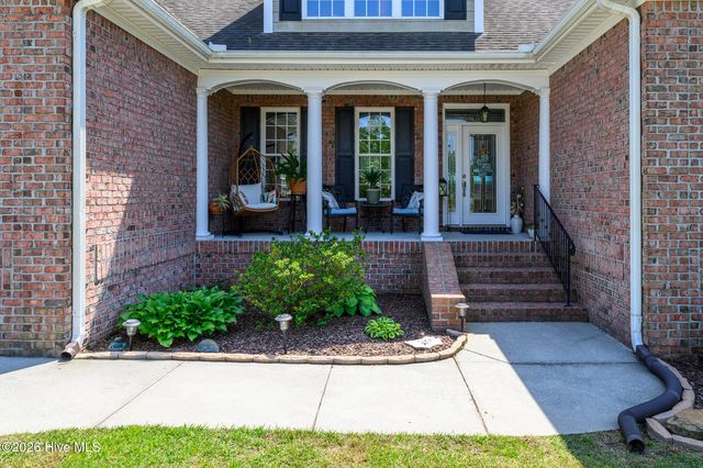 135 Staffordshire Drive, New Bern, NC 28562