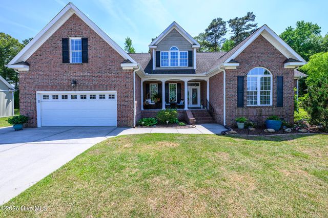 135 Staffordshire Drive, New Bern, NC 28562