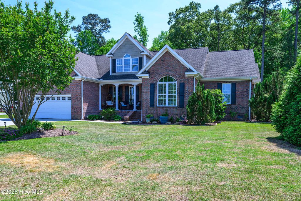 135 Staffordshire Drive, New Bern, NC 28562