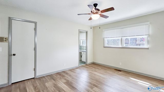 1014 9th Street NW, Arab, AL 35016