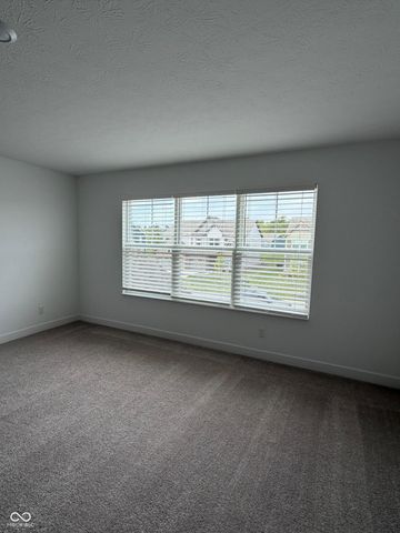 1047 Kendrick Street, Greenwood, IN 46143