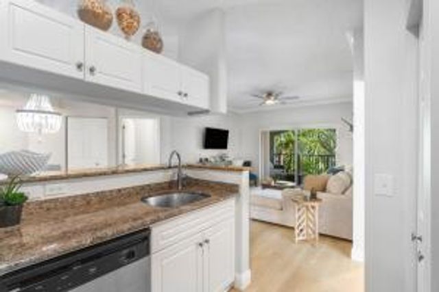 2408 E Tuscany Way 2408, Boynton Beach, FL 33435