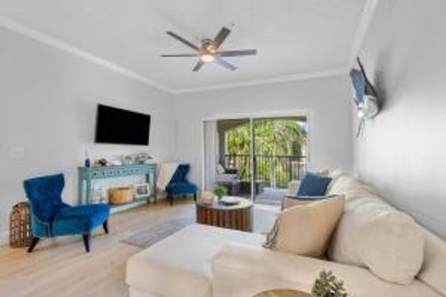 2408 E Tuscany Way 2408, Boynton Beach, FL 33435