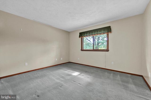 79 HILL RD, Bernville, PA 19506