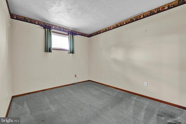 79 HILL RD, Bernville, PA 19506