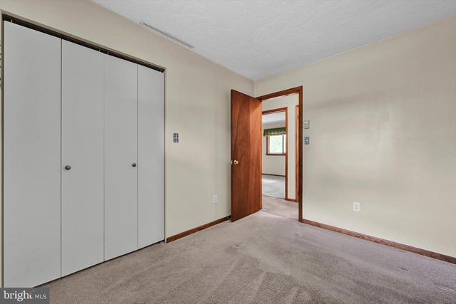 79 HILL RD, Bernville, PA 19506