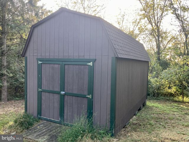 79 HILL RD, Bernville, PA 19506