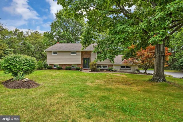 79 HILL RD, Bernville, PA 19506