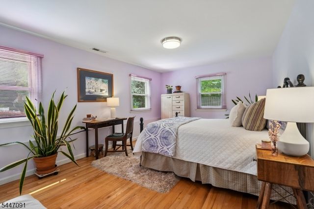 4 Elkin Dr, Livingston Twp., NJ 07039