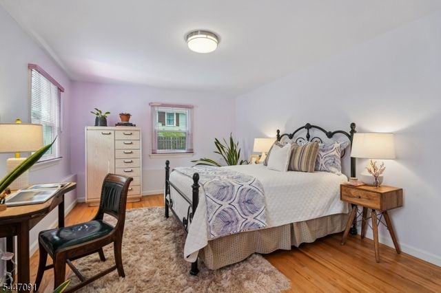 4 Elkin Dr, Livingston Twp., NJ 07039