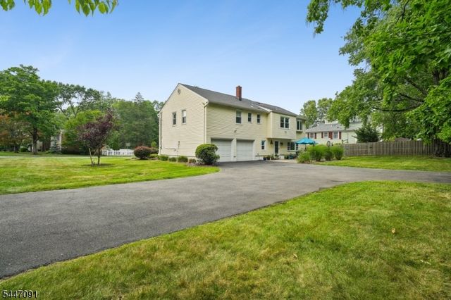 4 Elkin Dr, Livingston Twp., NJ 07039