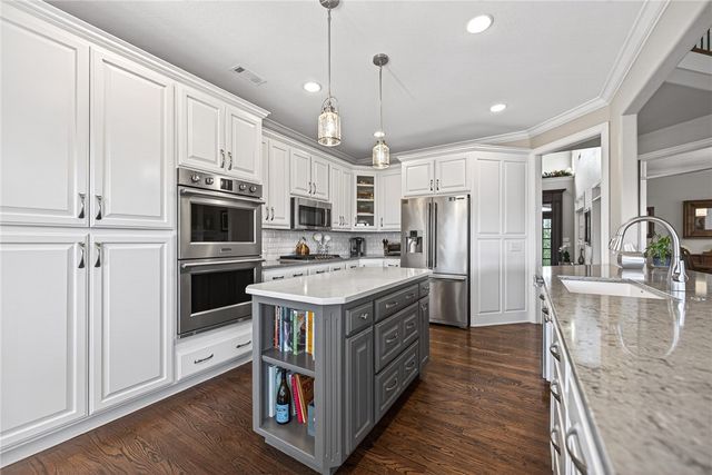 4915 S Inglewood Road, Rogers, AR 72758