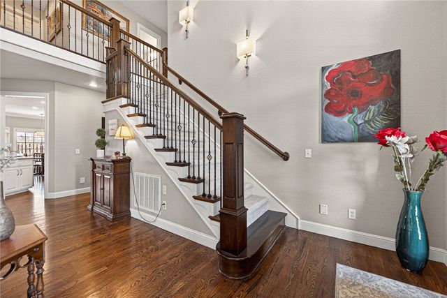 4915 S Inglewood Road, Rogers, AR 72758