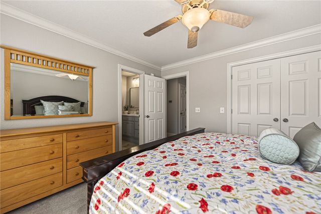 4915 S Inglewood Road, Rogers, AR 72758