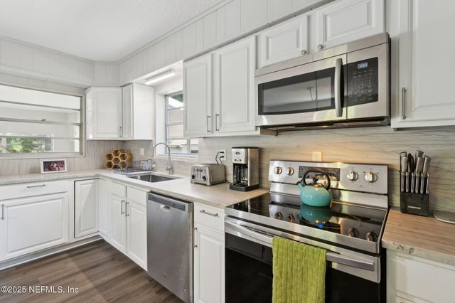 3023 PLUM Street, Jacksonville, FL 32205