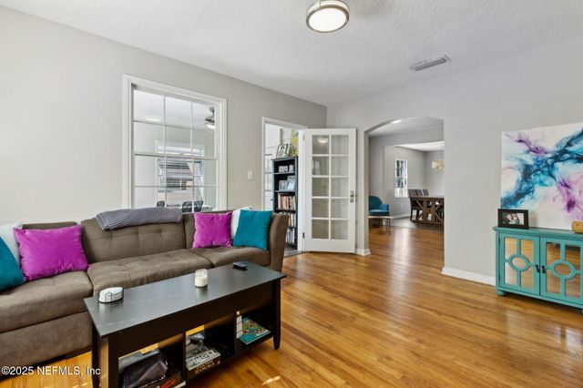 3023 PLUM Street, Jacksonville, FL 32205